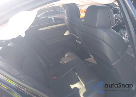 2013 BMW M5 z USA, uszkodzony, nr VIN WBSFV9C5XDC773174